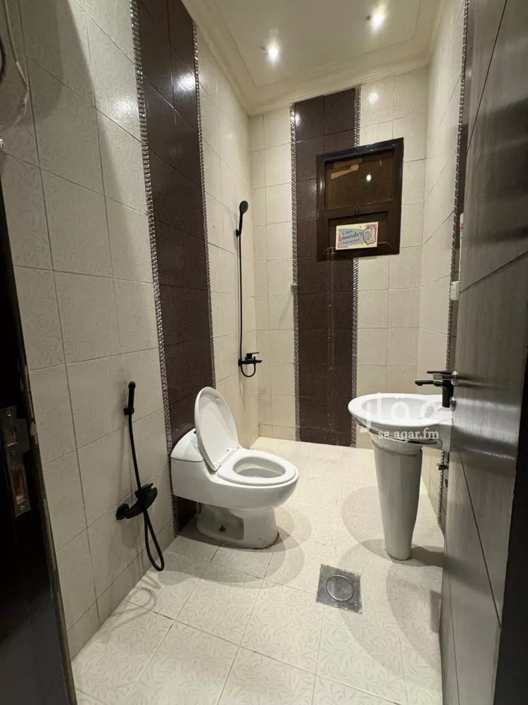 فيلا للبيع في شارع رقم 293, حي الياسمين, مدينة الرياض, منطقة الرياض صورة 4