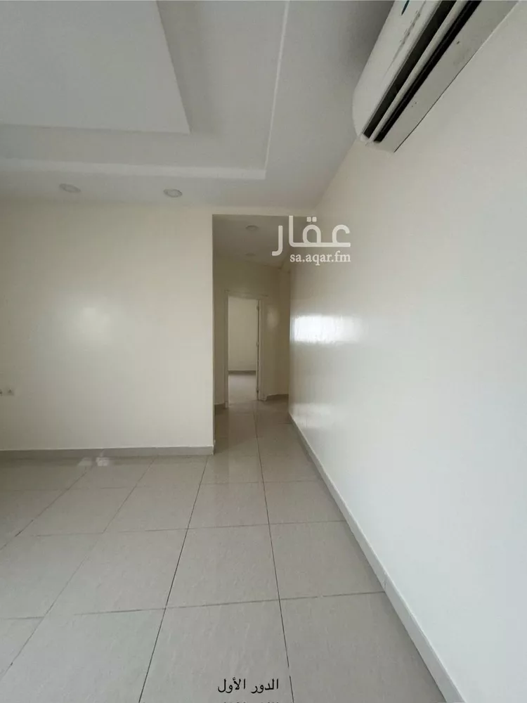 فيلا للبيع في شارع رقم 300, حي الياسمين, مدينة الرياض, منطقة الرياض صورة 3