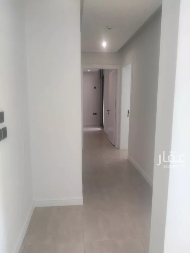 شقة للإيجار في شارع وادي هجر, حي الملقا, مدينة الرياض, منطقة الرياض صورة 4