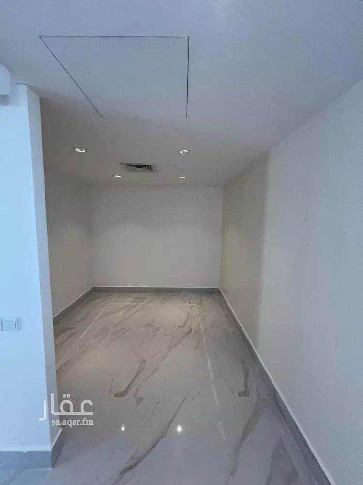 فيلا للإيجار في شارع رقم 189, حي الياسمين, مدينة الرياض, منطقة الرياض صورة 2