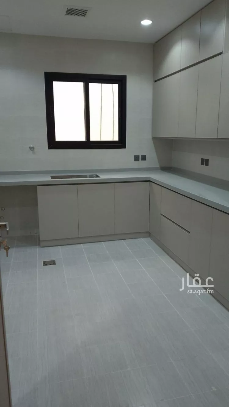 شقة للإيجار في شارع أحمد بن عجلان, حي القيروان, مدينة الرياض, منطقة الرياض