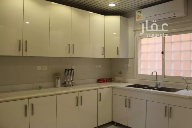 فيلا للإيجار في شارع تبراك, حي المصيف, مدينة الرياض, منطقة الرياض صورة 2