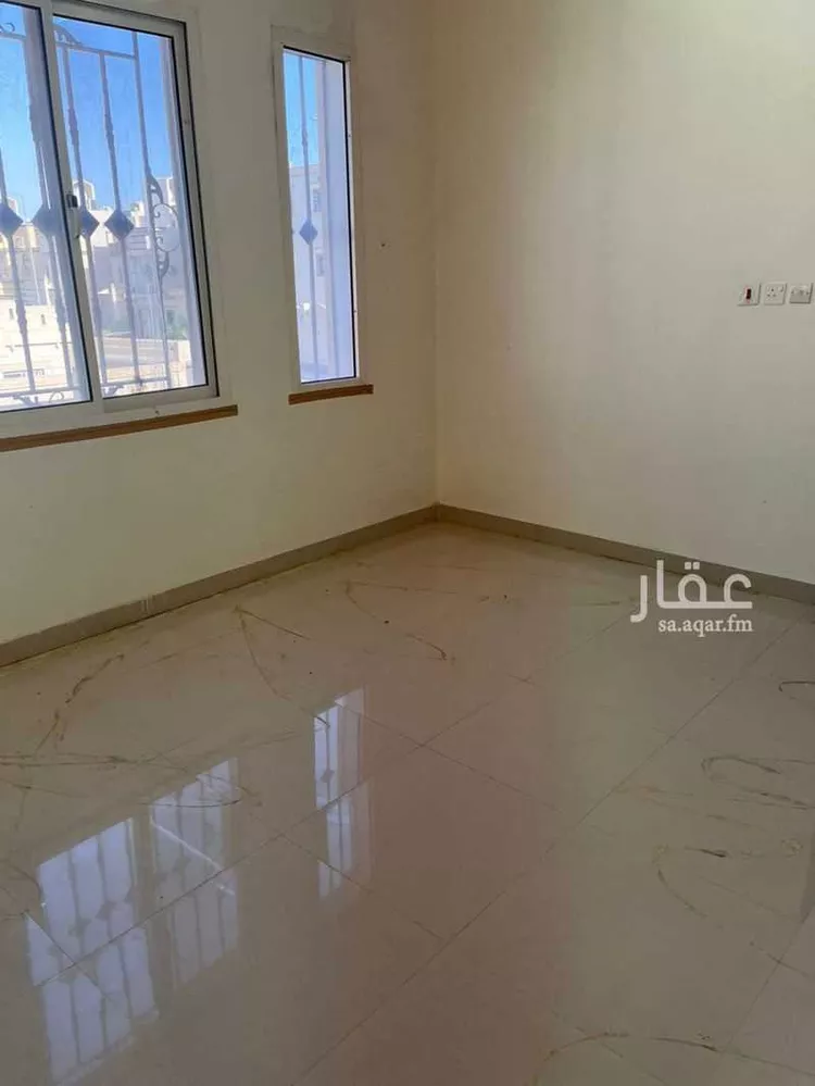 بيت للإيجار في شارع فضيلة السيد إبراهيم خليل ، حي الرمال ، الرياض ، منطقة الرياض صورة 2
