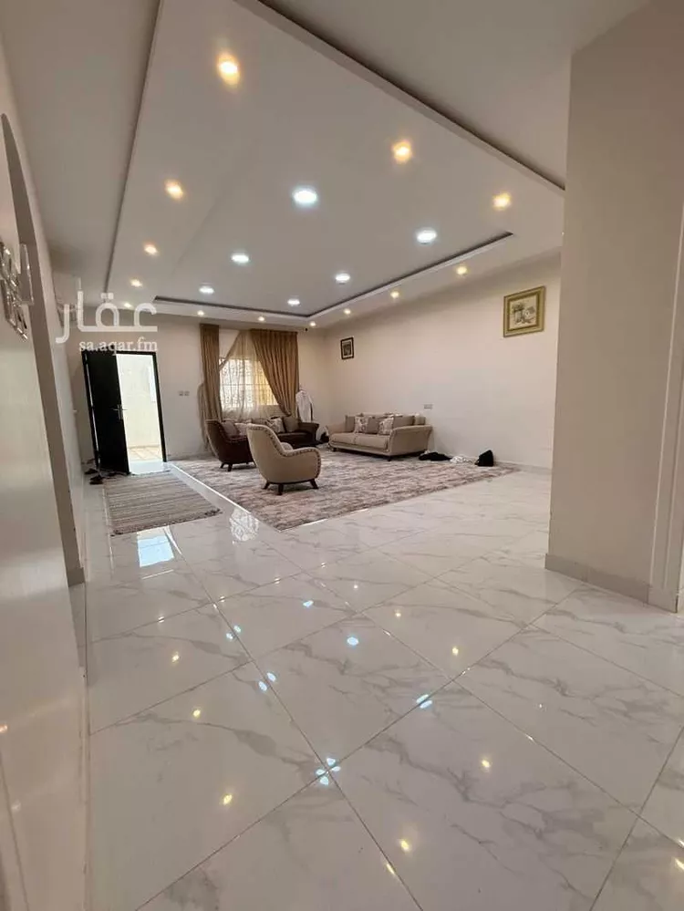 فيلا للبيع في شارع بشر بن الحارث, حي المنار, مدينة عنيزة, منطقة القصيم صورة 3