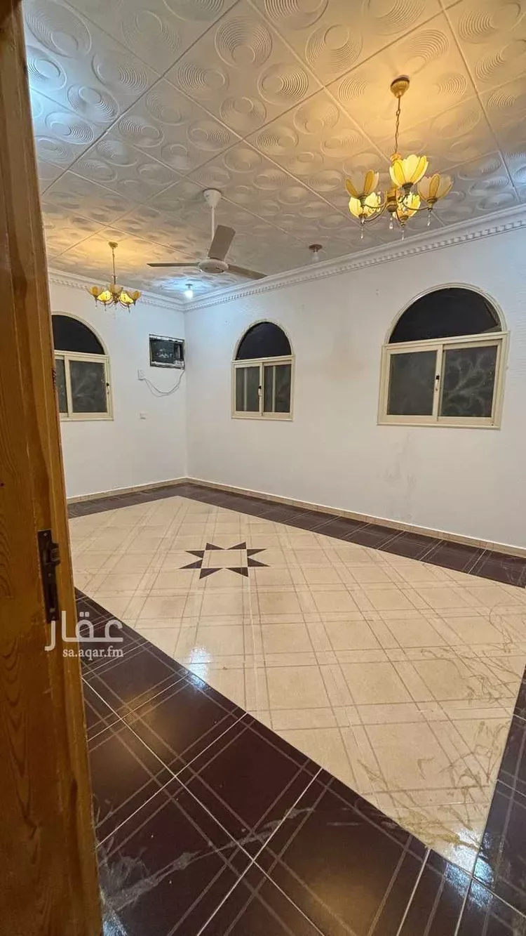 شقة للإيجار في شارع عمرو ابن معد يكرب ، حي ذلالة ، خميس مشيط ، خميس مشيط صورة 3