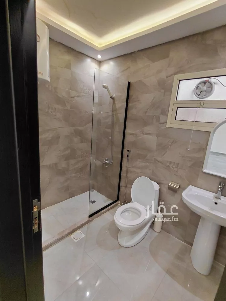 شقة للإيجار في شارع عبدالله بن شهيوين, حي الملقا, مدينة الرياض, منطقة الرياض صورة 4
