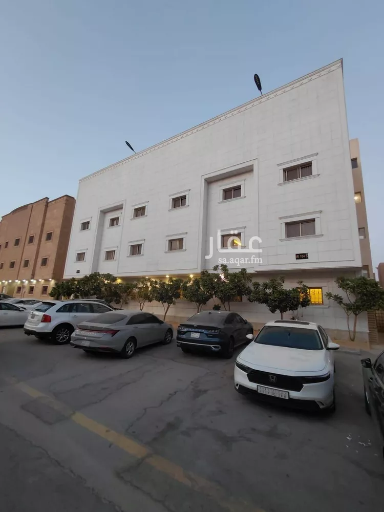 شقة للإيجار في شارع عبدالله بن شهيوين, حي الملقا, مدينة الرياض, منطقة الرياض صورة 2