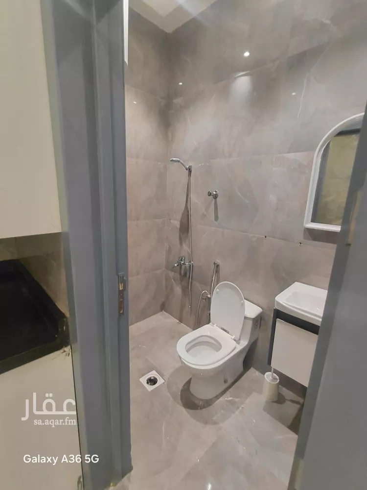 شقة للإيجار في شارع مدينة الزايد, حي العقيق, مدينة الرياض, منطقة الرياض صورة 2