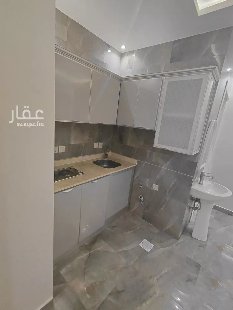شقة للإيجار في شارع الحوي, حي العقيق, مدينة الرياض, منطقة الرياض صورة 5