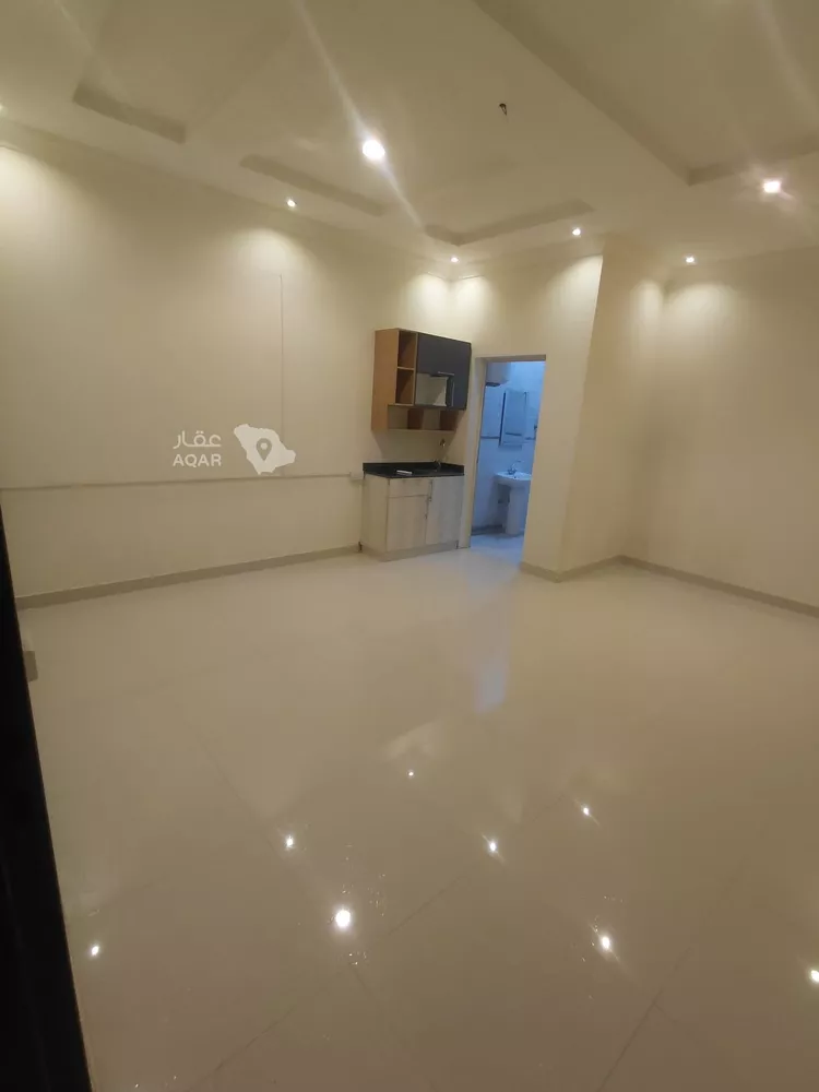 شقة للإيجار في شارع شمس الدين, حي القيروان, مدينة الرياض, منطقة الرياض 5