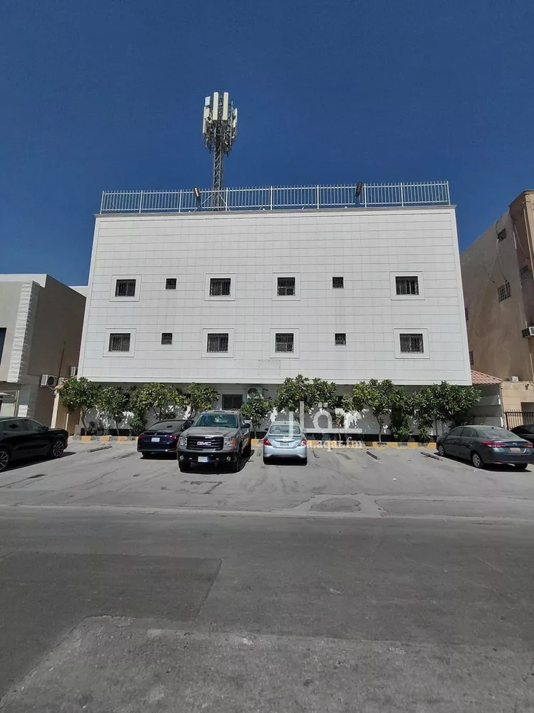 شقة للإيجار في شارع عبدالله بن شهيوين, حي الملقا, مدينة الرياض, منطقة الرياض صورة 2