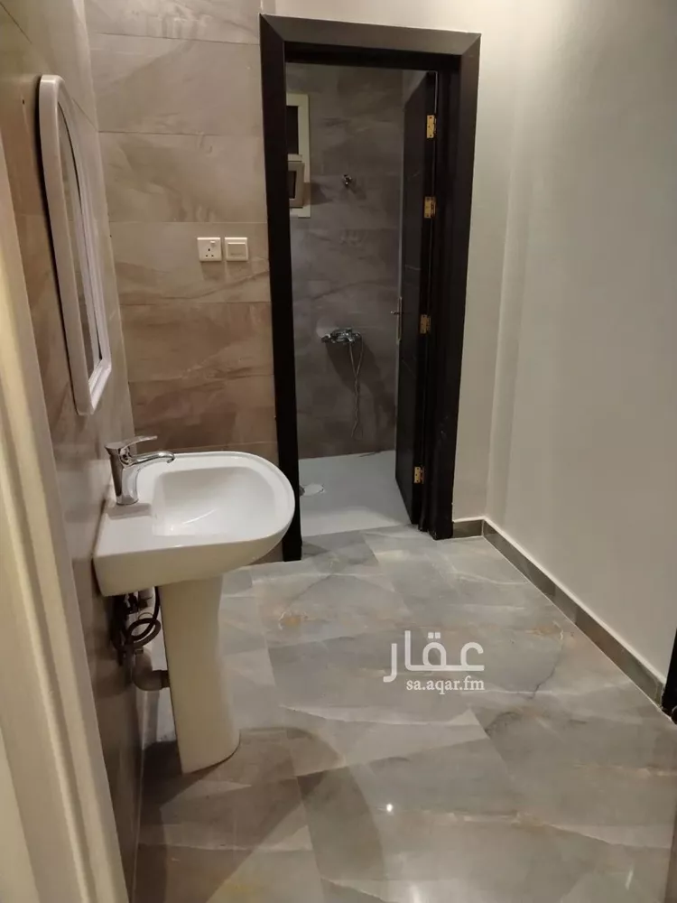شقة للإيجار في شارع التحلية, حي العقيق, مدينة الرياض, منطقة الرياض صورة 4