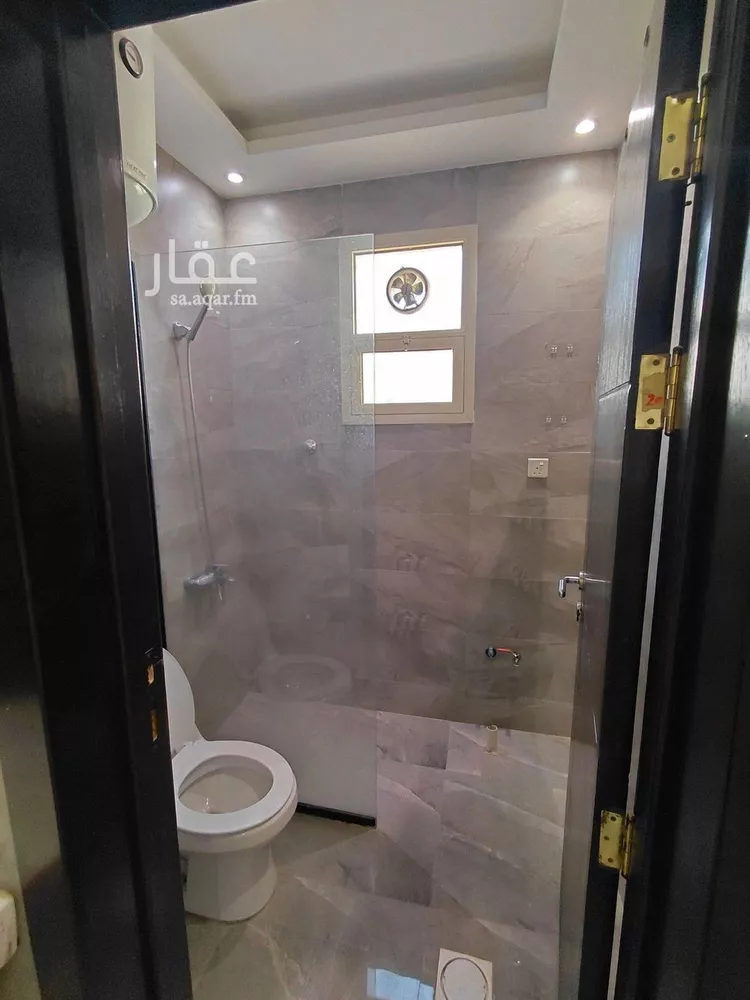 شقة للإيجار في شارع عبدالله بن شهيوين, حي الملقا, مدينة الرياض, منطقة الرياض صورة 3