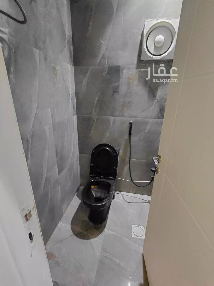 شقة للإيجار في شارع عبدالله بن شهيوين, حي الملقا, مدينة الرياض, منطقة الرياض صورة 5