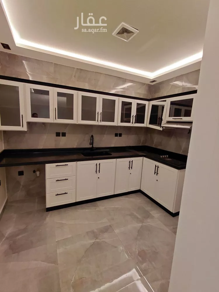 شقة للإيجار في شارع السعادات, حي الملقا, مدينة الرياض, منطقة الرياض صورة 3