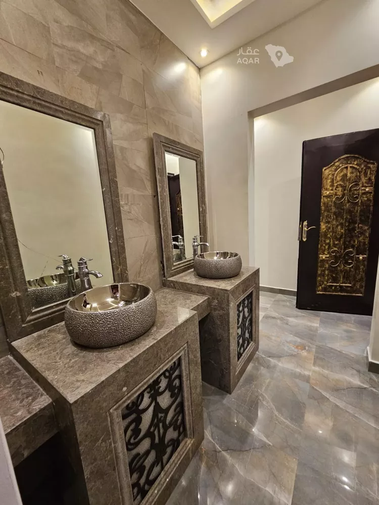 Apartment for Rent in Riyadh Al Malqa 9