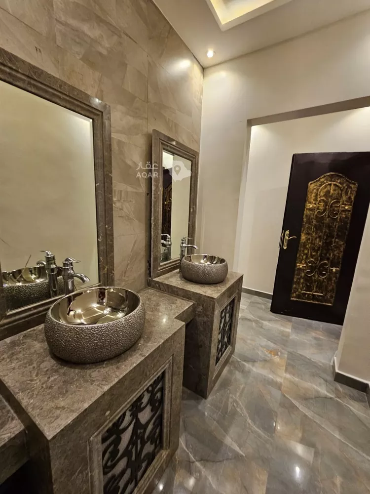 Apartment for Rent in Riyadh Al Malqa 5