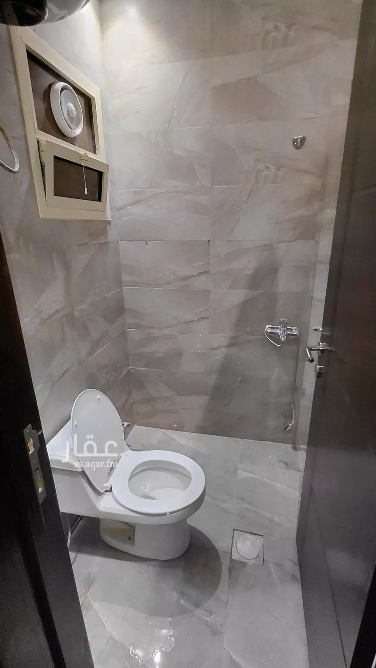 شقة للإيجار في شارع عبدالله بن شهيوين, حي الملقا, مدينة الرياض, منطقة الرياض صورة 5