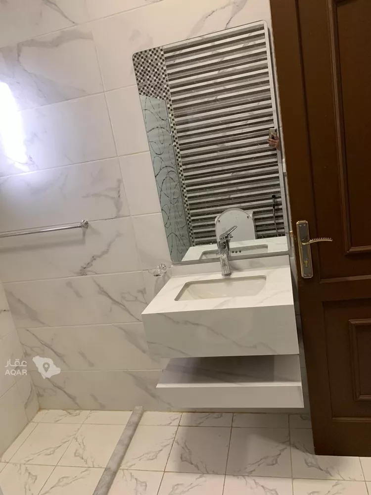شقة للبيع في شارع سليمان بن بابيه, حي المروة, مدينة جدة, منطقة مكة المكرمة صورة 2