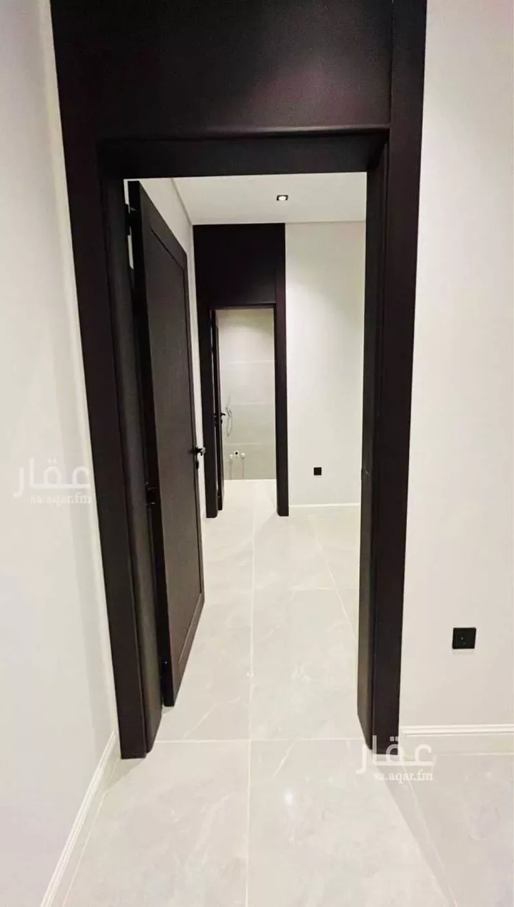 فيلا للبيع في شارع أحمد بن منصور ، حي المهدية ، الرياض ، منطقة الرياض صورة 5