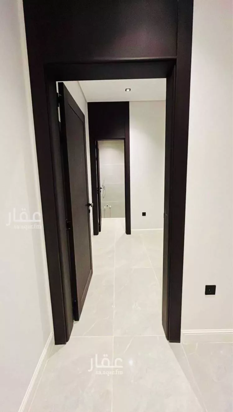 فيلا للبيع في شارع أحمد بن منصور ، حي المهدية ، الرياض ، منطقة الرياض صورة 5