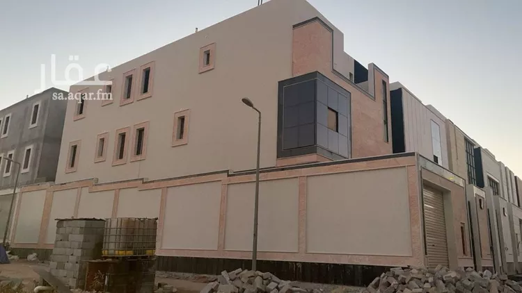 فيلا للبيع في شارع أبي العز الحبشي, حي المرجان, مدينة الرياض, منطقة الرياض صورة 2
