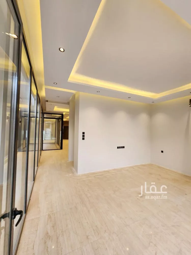 فيلا للبيع في شارع يوسف الشافعي, حي العارض, مدينة الرياض, منطقة الرياض صورة 4