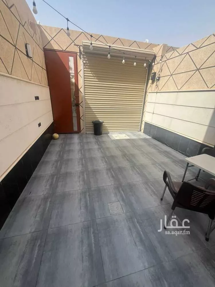 فيلا للبيع في شارع عبدالرحمن المكودي, حي عكاظ, مدينة الرياض, منطقة الرياض 16