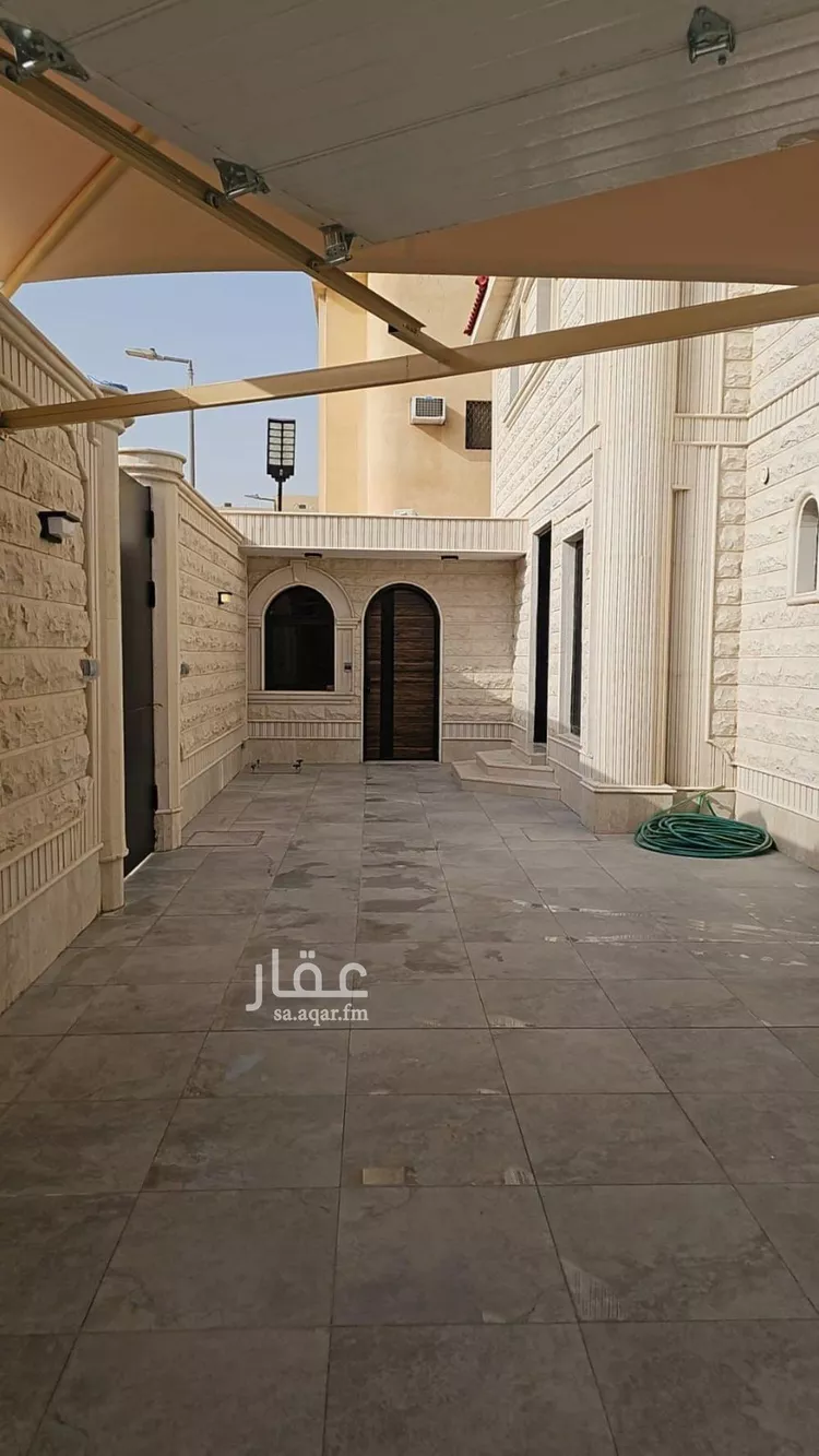 فيلا للإيجار في شارع علي بن عبدوس, حي العقيق, مدينة الرياض, منطقة الرياض صورة 2