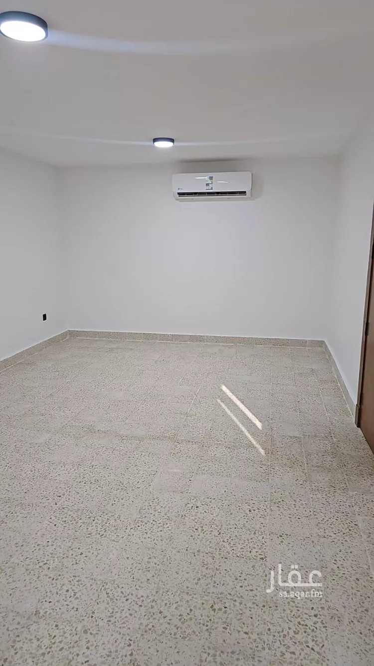 فيلا للإيجار في شارع علي بن عبدوس, حي العقيق, مدينة الرياض, منطقة الرياض صورة 4