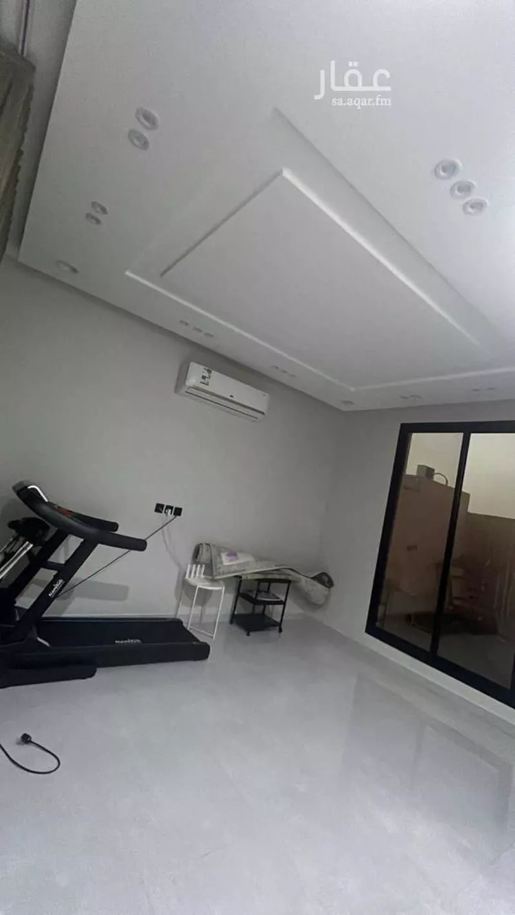 فيلا للبيع في شارع عبدالرحمن المكودي, حي عكاظ, مدينة الرياض, منطقة الرياض 11