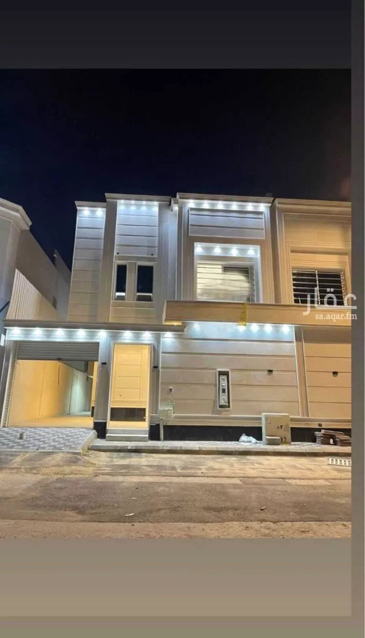 Villa for Sale in Riyadh Al Uraija Al Gharbiyah