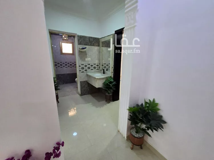 شقة للبيع في شارع طلحة ابن مالك, حي ضاحية الملك فهد, مدينة الدمام, المنطقة الشرقية صورة 4