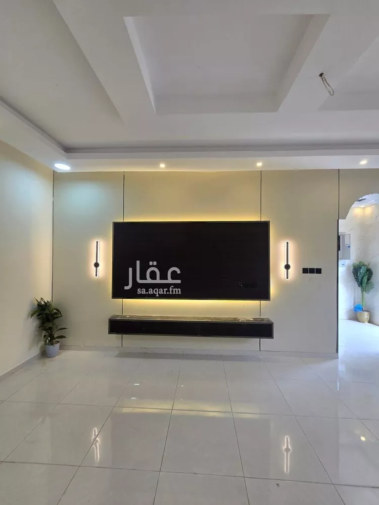 فيلا للبيع في شارع سعيد بن مقرن, حي ضاحية الملك فهد, مدينة الدمام, المنطقة الشرقية 1 صورة