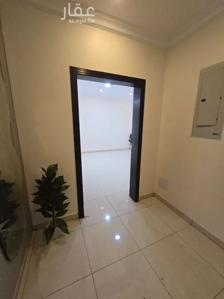 شقة للبيع في شارع القرية العليا, حي الحمراء, مدينة الخبر, المنطقة الشرقية صورة 4