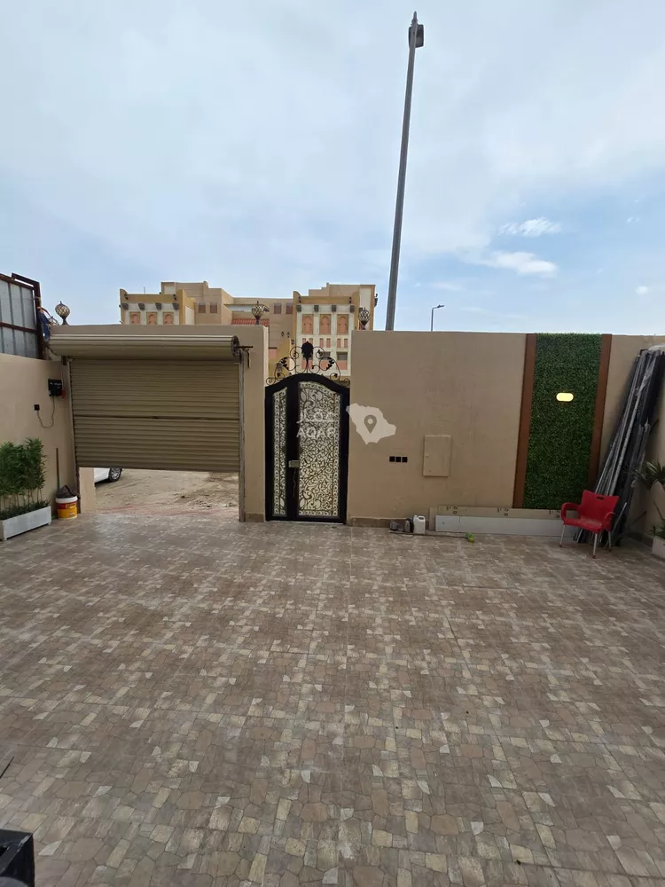 فيلا للبيع في شارع سعيد بن مقرن, حي ضاحية الملك فهد, مدينة الدمام, المنطقة الشرقية 28