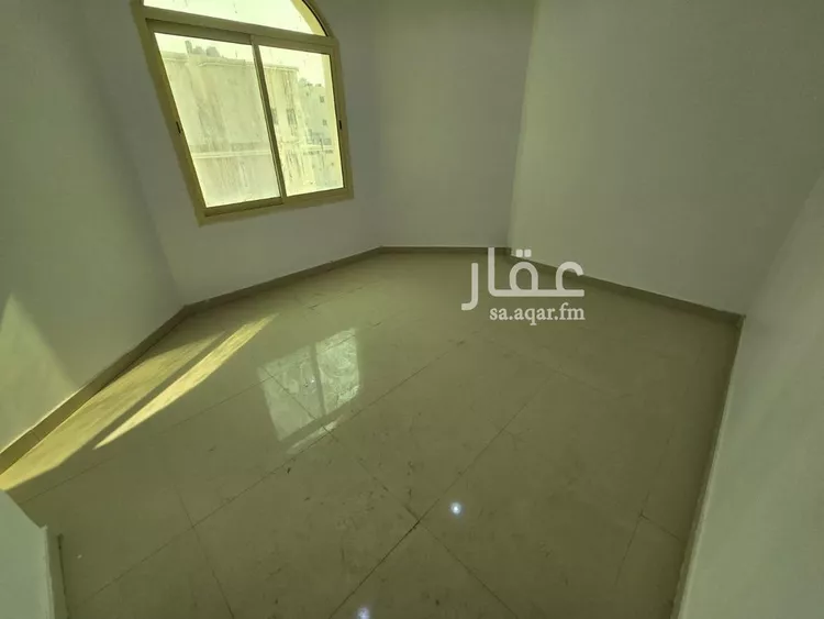 فيلا للبيع في شارع سعيد بن العاص, حي ضاحية الملك فهد, مدينة الدمام, المنطقة الشرقية صورة 5