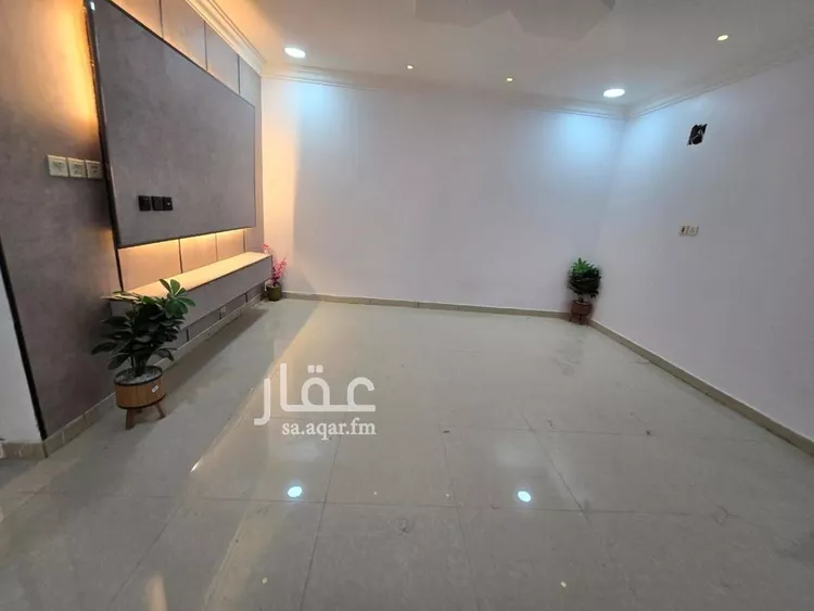 شقة للبيع في شارع طلحة ابن مالك, حي ضاحية الملك فهد, مدينة الدمام, المنطقة الشرقية صورة 4