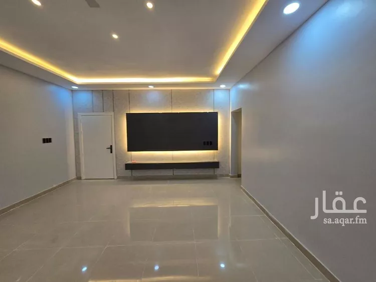 شقة للبيع في شارع سهيل بن رافع, حي ضاحية الملك فهد, مدينة الدمام, المنطقة الشرقية