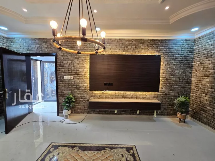 فيلا للبيع في شارع سعيد بن العاص, حي ضاحية الملك فهد, مدينة الدمام, المنطقة الشرقية صورة 2