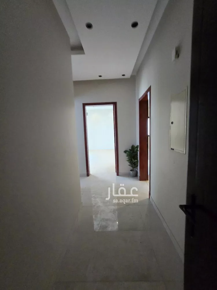 شقة للبيع في شارع العطايف, حي الحمراء, مدينة الخبر, المنطقة الشرقية 1 صورة