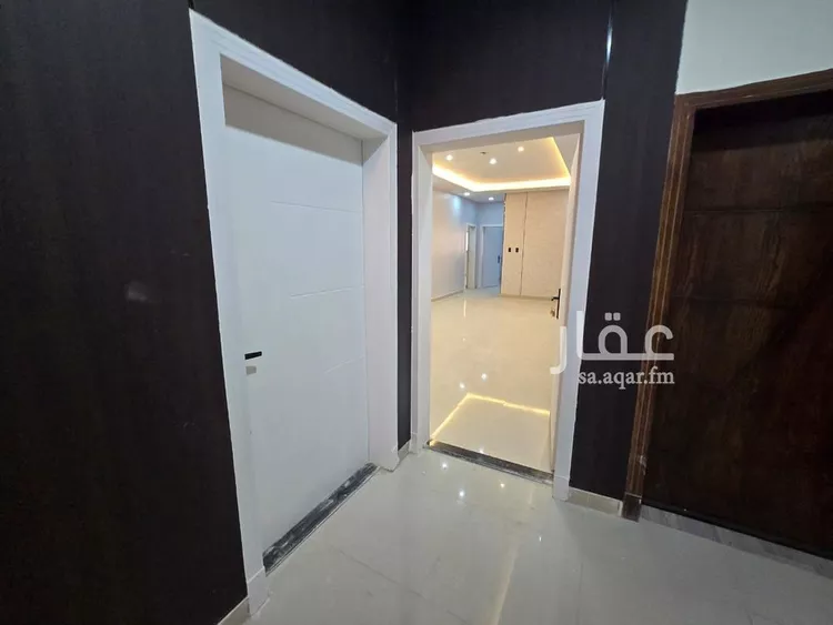 شقة للبيع في شارع سهيل بن رافع, حي ضاحية الملك فهد, مدينة الدمام, المنطقة الشرقية صورة 5