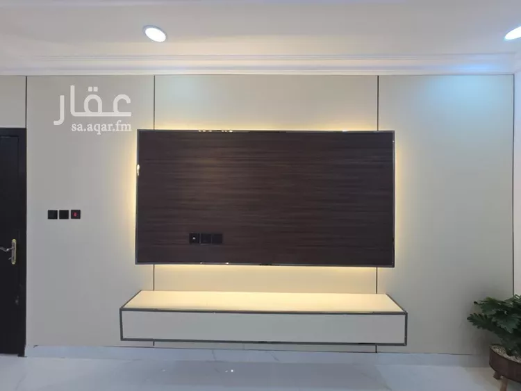 فيلا للبيع في شارع سعيد بن العاص, حي ضاحية الملك فهد, مدينة الدمام, المنطقة الشرقية