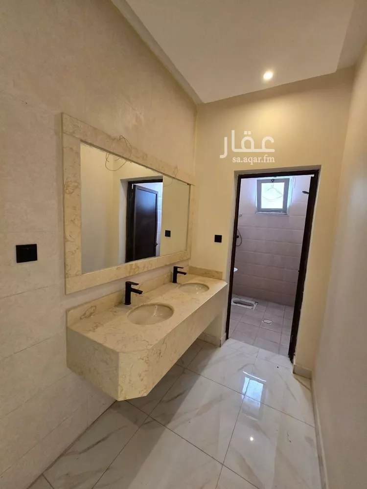 شقة للبيع في شارع 19ا, حي بدر, مدينة الدمام, المنطقة الشرقية صورة 2