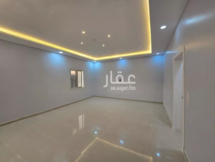 شقة للبيع في شارع سهيل بن رافع, حي ضاحية الملك فهد, مدينة الدمام, المنطقة الشرقية