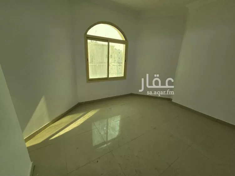 فيلا للبيع في شارع سعيد بن العاص, حي ضاحية الملك فهد, مدينة الدمام, المنطقة الشرقية صورة 4