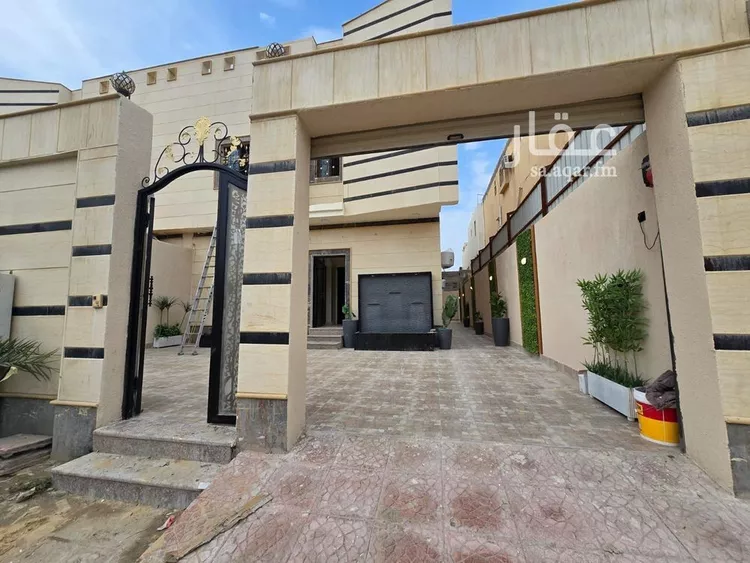 فيلا للبيع في شارع سعيد بن مقرن, حي ضاحية الملك فهد, مدينة الدمام, المنطقة الشرقية