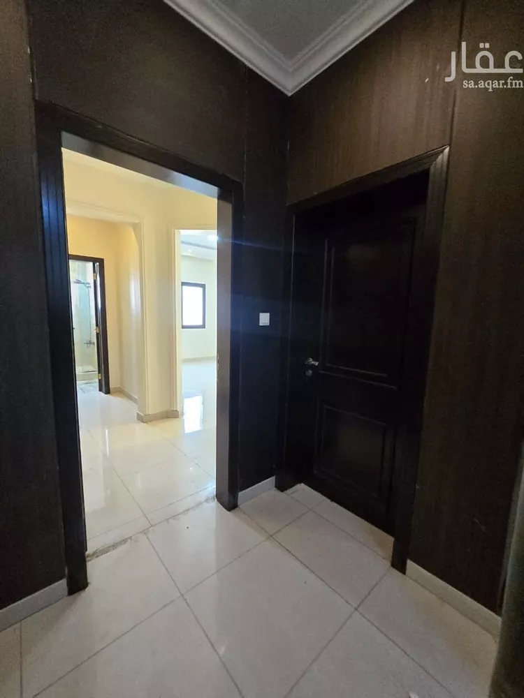 شقة للبيع في شارع القرية العليا, حي الحمراء, مدينة الخبر, المنطقة الشرقية صورة 3