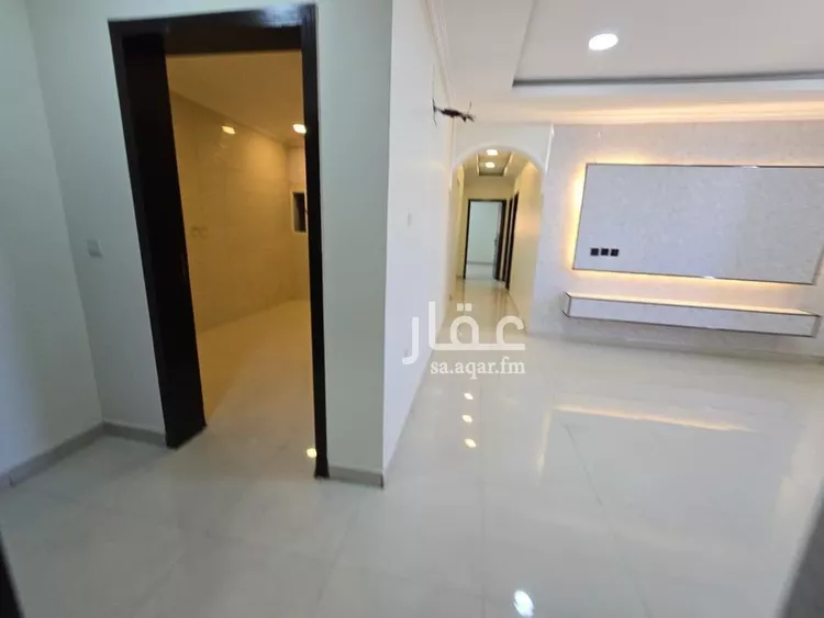 شقة للبيع في شارع كعب ابن يسار, حي النور, مدينة الدمام, المنطقة الشرقية صورة 4