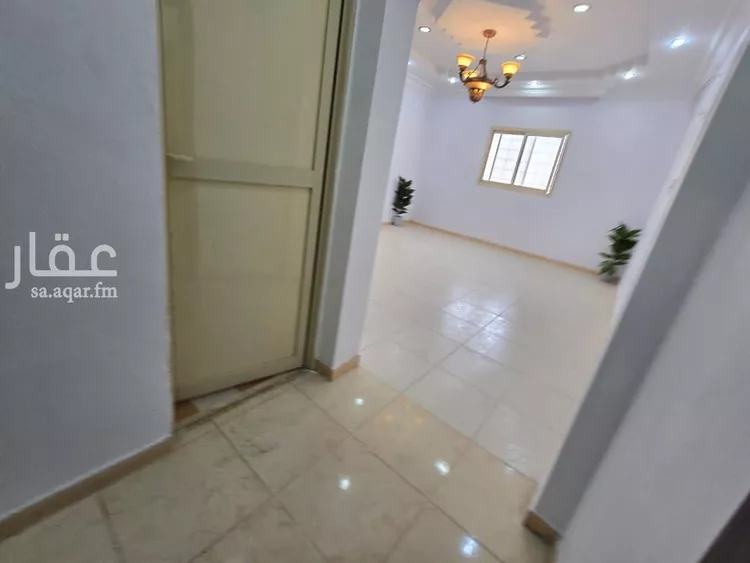 شقة للبيع في شارع 42جـ, حي طيبة, مدينة الدمام, المنطقة الشرقية صورة 3